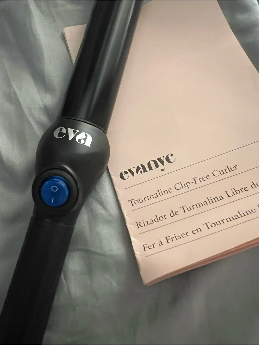 eva nyc Tourmaline Curling Wand - clip free Salon-quality curls